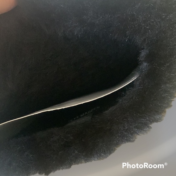 Steve Madden Faux Fur Pom Pom Beanie & Fingerless Gloves Mittens MSRP: $82 - Picture 5 of 7